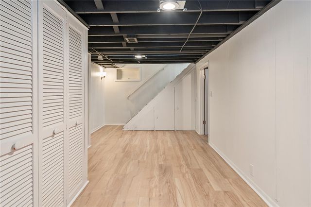 154 Westside Drive, Gates, NY 14624