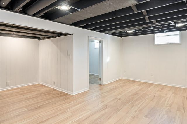 154 Westside Drive, Gates, NY 14624