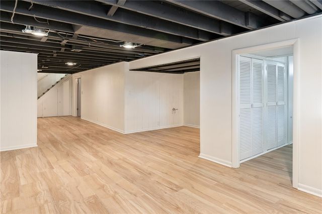 154 Westside Drive, Gates, NY 14624