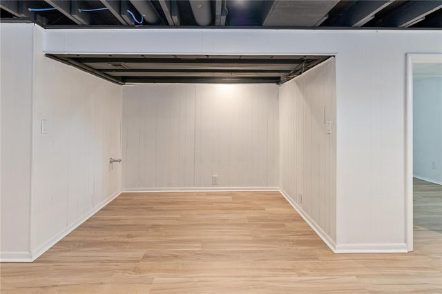 154 Westside Drive, Gates, NY 14624