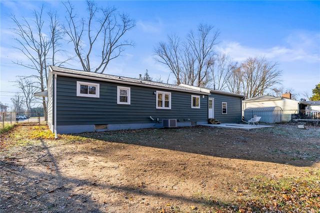 154 Westside Drive, Gates, NY 14624