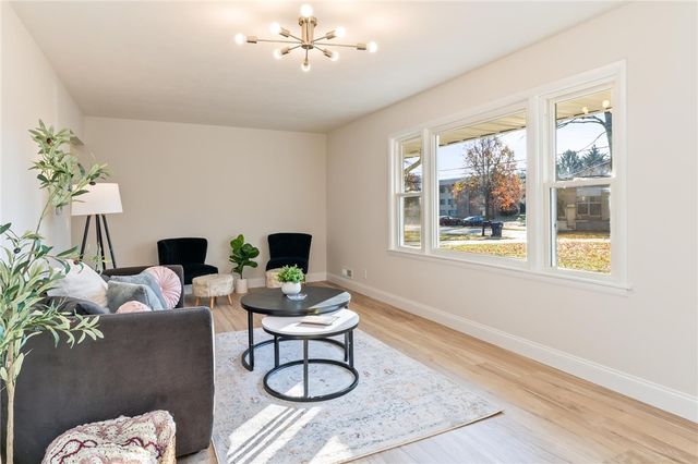 154 Westside Drive, Gates, NY 14624