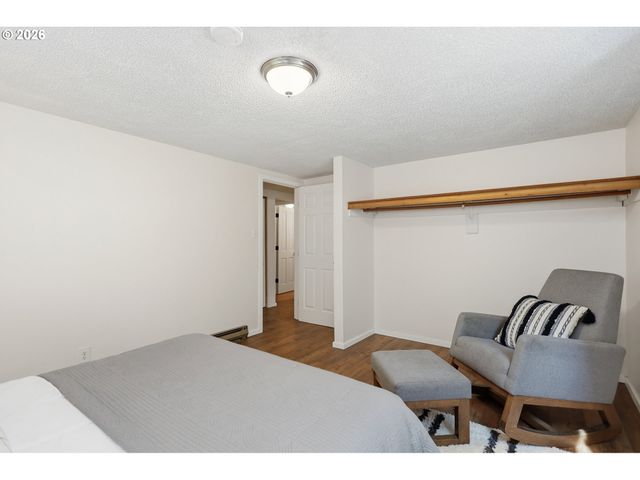 392 BAKER Rd, Stevenson, WA 98648