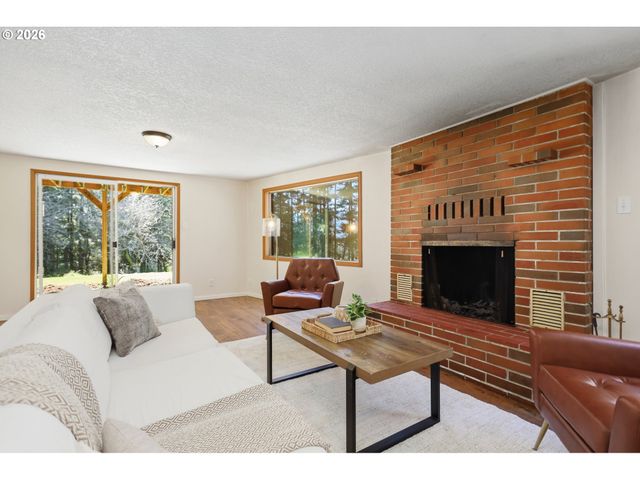 392 BAKER Rd, Stevenson, WA 98648