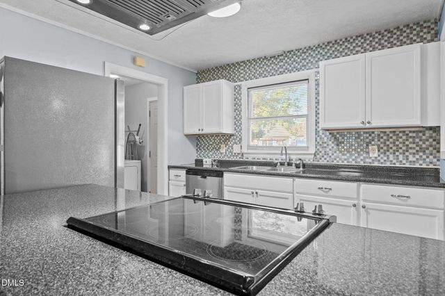 6982 Melbourne Drive, Fayetteville, NC 28314