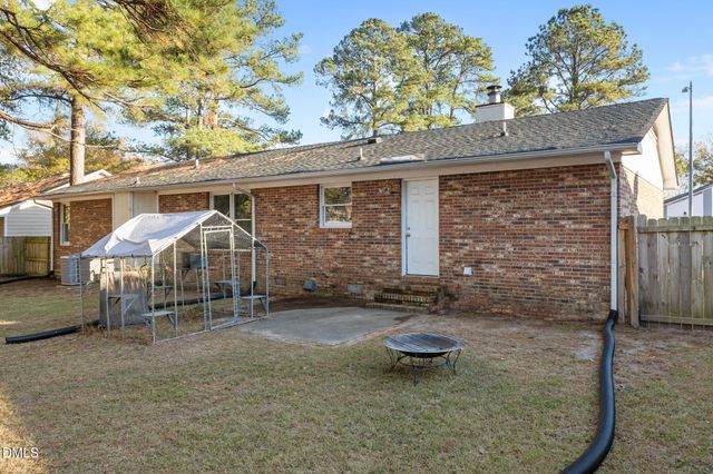 6982 Melbourne Drive, Fayetteville, NC 28314