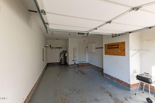 6982 Melbourne Drive, Fayetteville, NC 28314