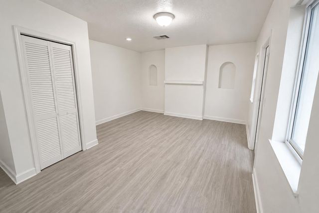 444 NW 80TH Street, Miami, FL 33150
