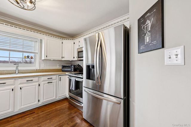 55 Beverly Road, Chester, NY 10918