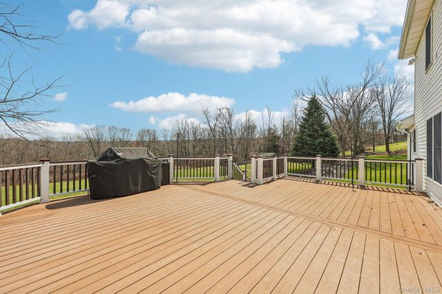 55 Beverly Road, Chester, NY 10918