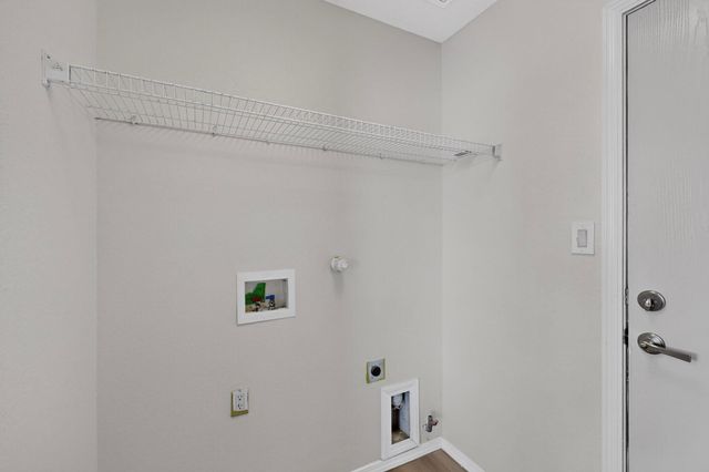 9508 Valle Caldera Road SW, Albuquerque, NM 87121