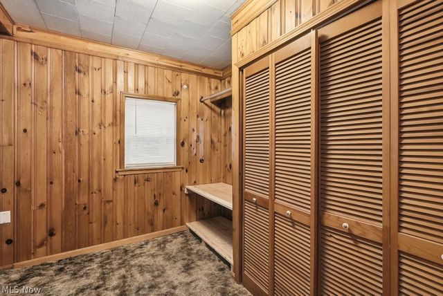 121 Meadowridge Road, Mogadore, OH 44260