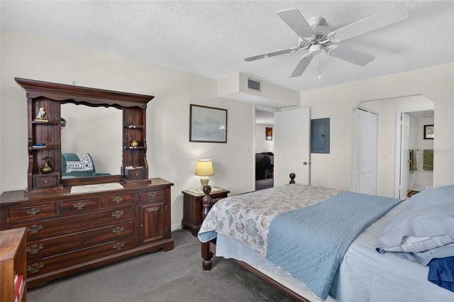 8693 BARDMOOR BOULEVARD 301B, Largo, FL 33777