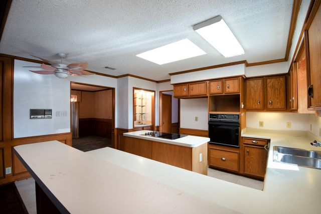 6883 County Road 4098, Kaufman, TX 75142
