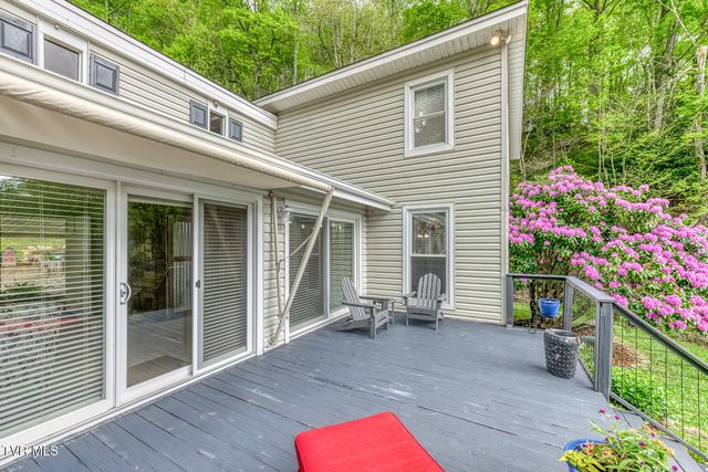 126 Shadow Mountain Road, Roan Mountain, TN 37687