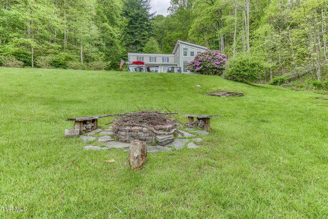 126 Shadow Mountain Road, Roan Mountain, TN 37687