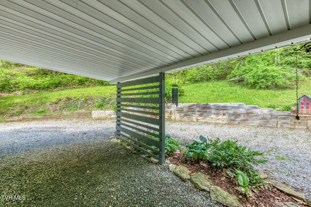 126 Shadow Mountain Road, Roan Mountain, TN 37687