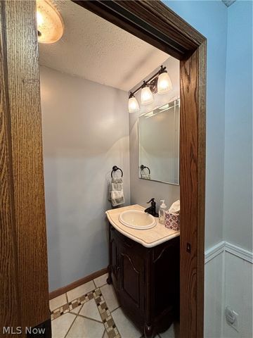12793 Mark Path, Doylestown, OH 44230