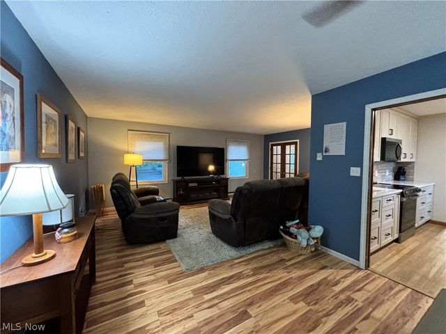 12793 Mark Path, Doylestown, OH 44230
