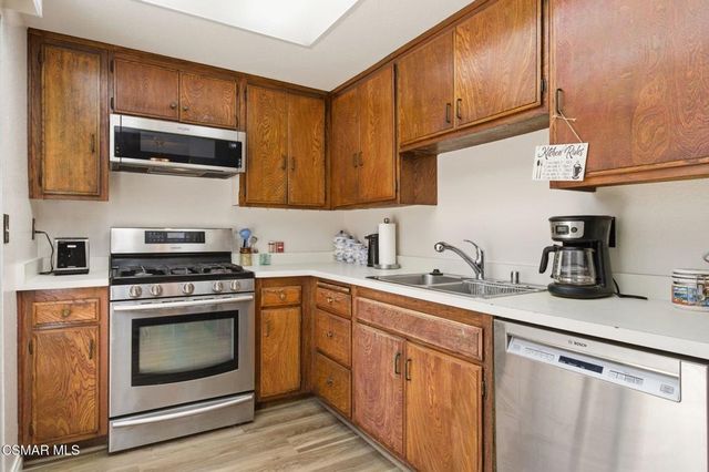 624 Paseo Montecito, Newbury Park, CA 91320