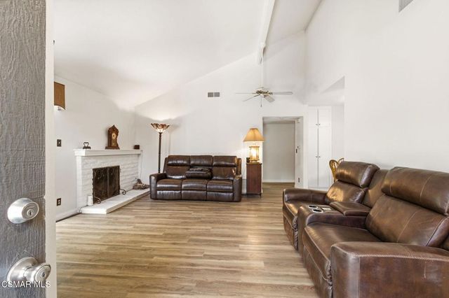 624 Paseo Montecito, Newbury Park, CA 91320