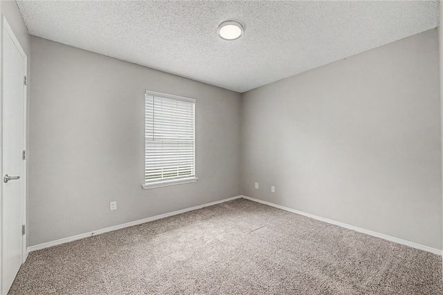4394 & 4396 W Thrasher Drive, Fayetteville, AR 72704