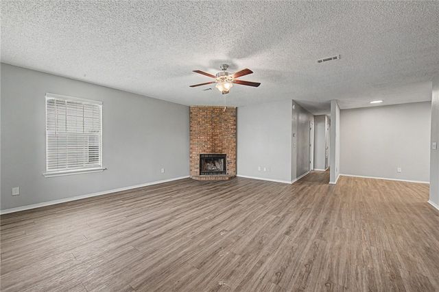 4394 & 4396 W Thrasher Drive, Fayetteville, AR 72704