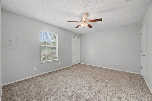 4394 & 4396 W Thrasher Drive, Fayetteville, AR 72704