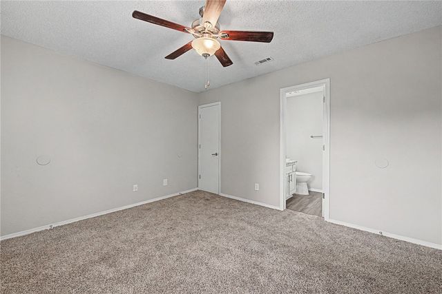 4394 & 4396 W Thrasher Drive, Fayetteville, AR 72704