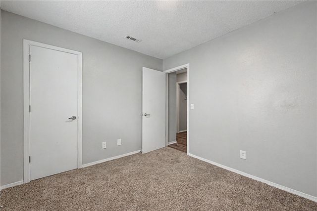 4394 & 4396 W Thrasher Drive, Fayetteville, AR 72704