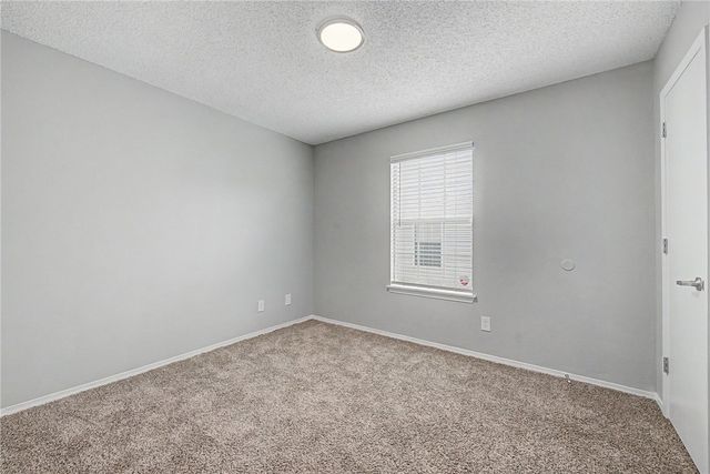4394 & 4396 W Thrasher Drive, Fayetteville, AR 72704