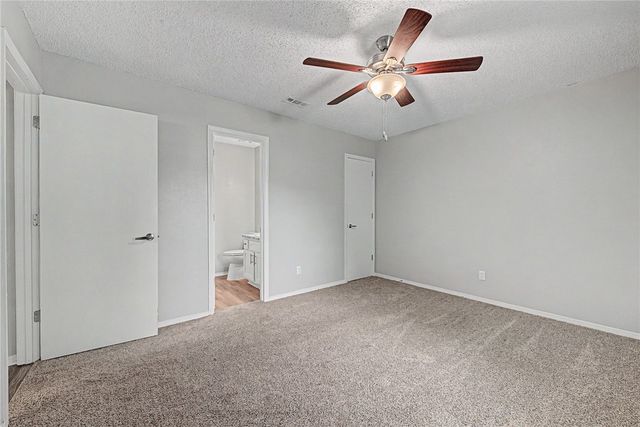 4394 & 4396 W Thrasher Drive, Fayetteville, AR 72704