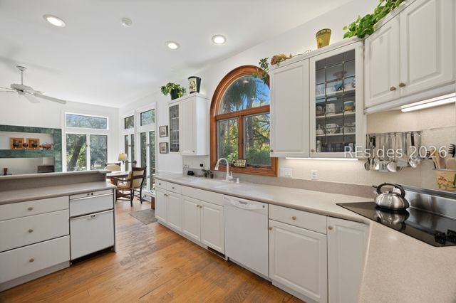 13 Beach Lagoon Rd, Hilton Head Island, SC 29928