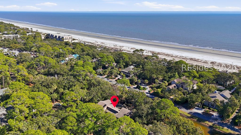 13 Beach Lagoon Rd, Hilton Head Island, SC 29928