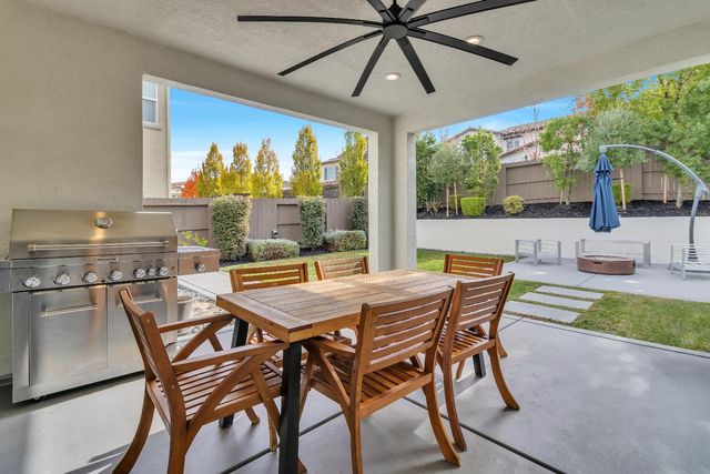2192 Ranch View Dr, Rocklin, CA 95765