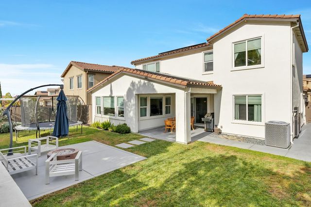 2192 Ranch View Dr, Rocklin, CA 95765