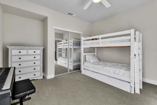 2192 Ranch View Dr, Rocklin, CA 95765