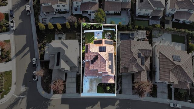 2192 Ranch View Dr, Rocklin, CA 95765