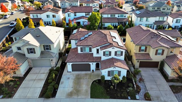 2192 Ranch View Dr, Rocklin, CA 95765