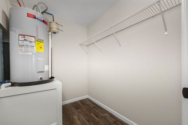 280 Luster Ln, Hartsville, TN 37074