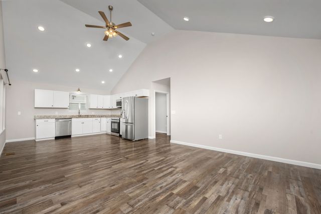 280 Luster Ln, Hartsville, TN 37074