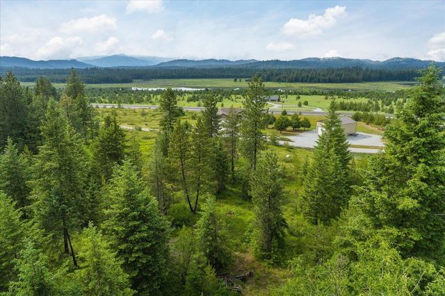 5185 Camden Rd, Newport, WA 99156