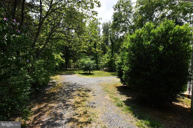 2111 SHAWN DR, Middletown, VA 22645