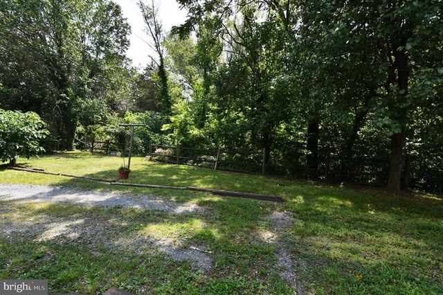 2111 SHAWN DR, Middletown, VA 22645