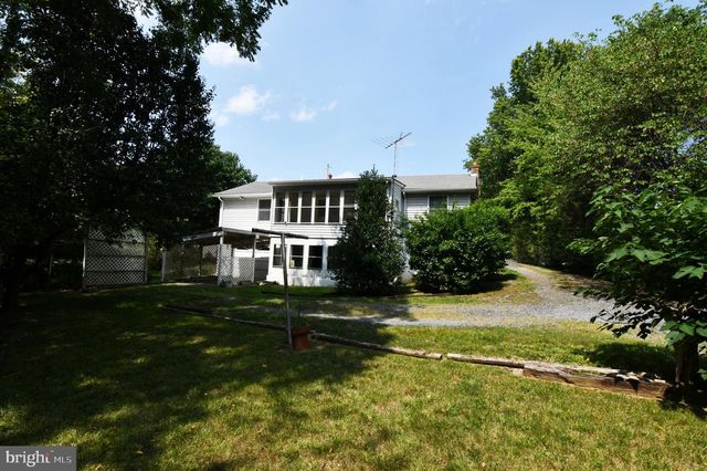2111 SHAWN DR, Middletown, VA 22645