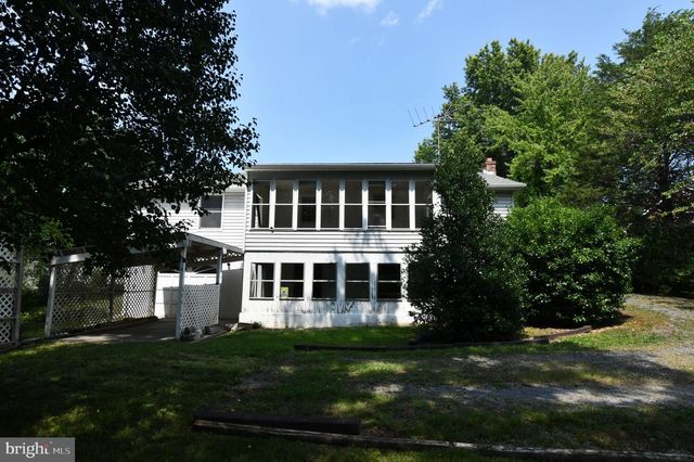 2111 SHAWN DR, Middletown, VA 22645