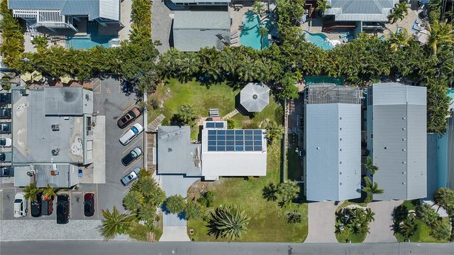 311 59TH STREET, Holmes Beach, FL 34217