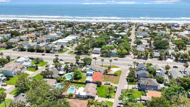 412 LORA Street, Neptune Beach, FL 32266
