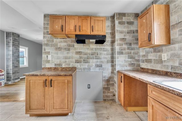 33 Lafayette Avenue, Buffalo, NY 14213