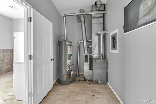 33 Lafayette Avenue, Buffalo, NY 14213